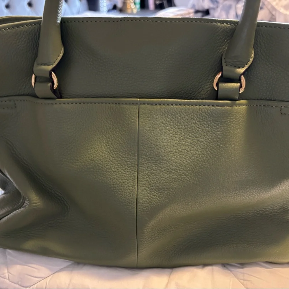 Aimee Kestenberg Olive Quilted Shoulder Bag - Picture 8 of 9